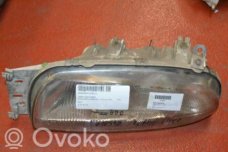 Ford Fiesta Scheinwerfer 