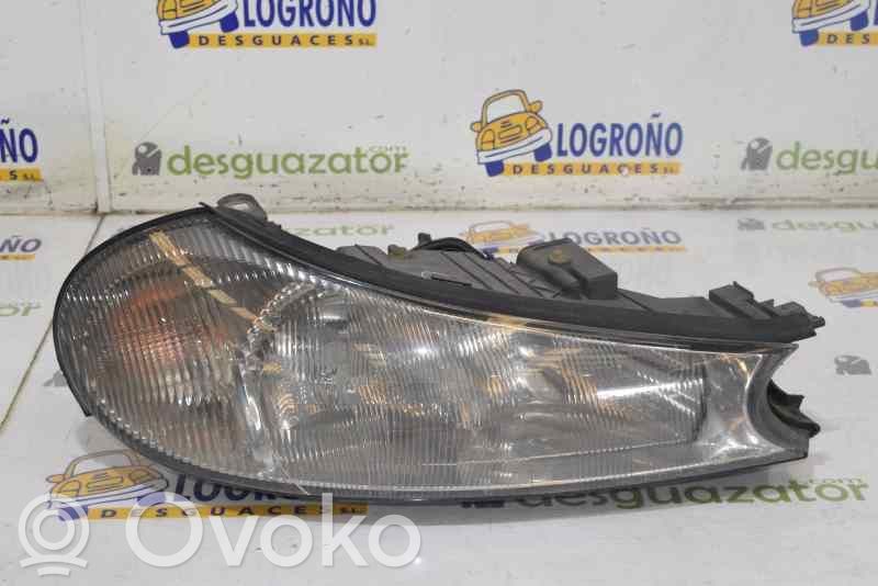 Ford Mondeo MK II Phare frontale 