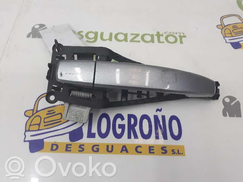 Opel Corsa D Maniglia esterna per portiera posteriore 