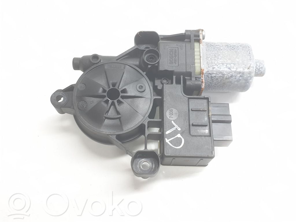 Volkswagen Touran III Silniczek podnoszenia szyby drzwi tylnych 