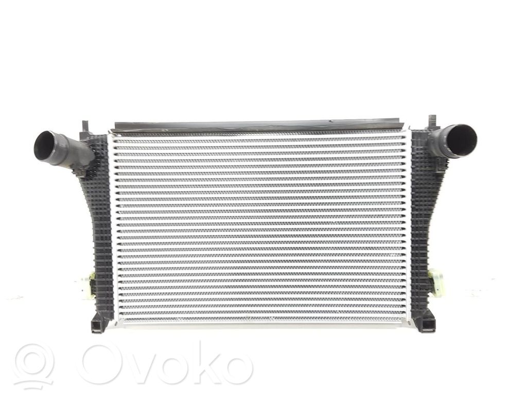 Radiador intercooler   5Q0145803AD,5Q0145803AB
