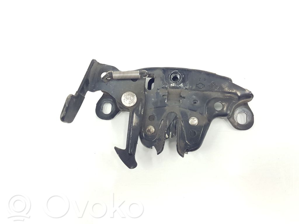Nissan NV200 Tie down hook / loop 