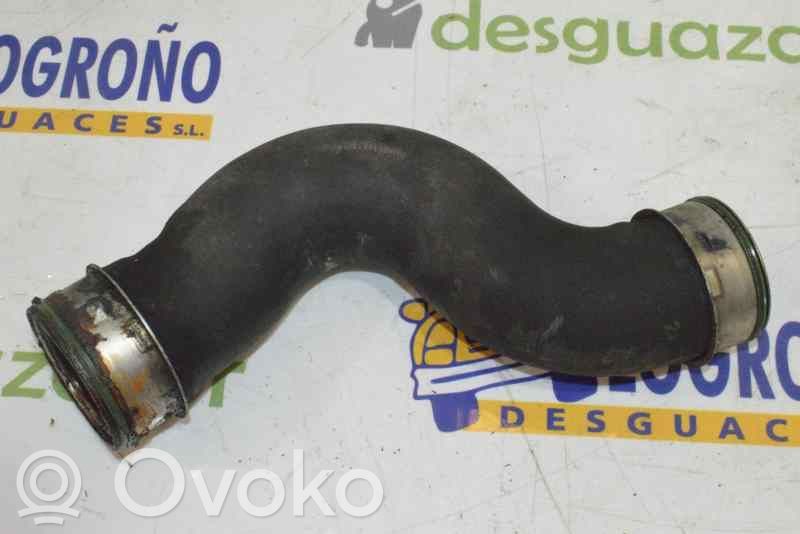 Volkswagen PASSAT B6 Tubo flessibile intercooler