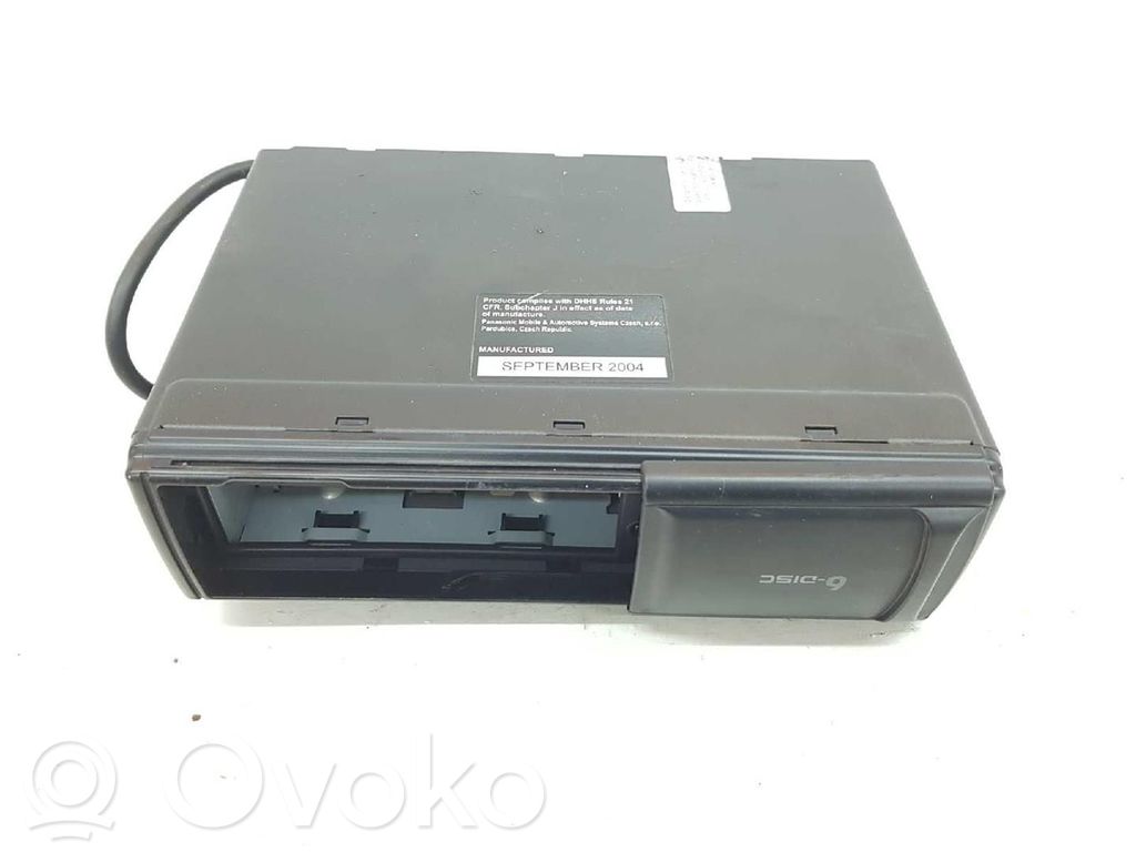 Volkswagen Touareg I Panel / Radioodtwarzacz CD/DVD/GPS 