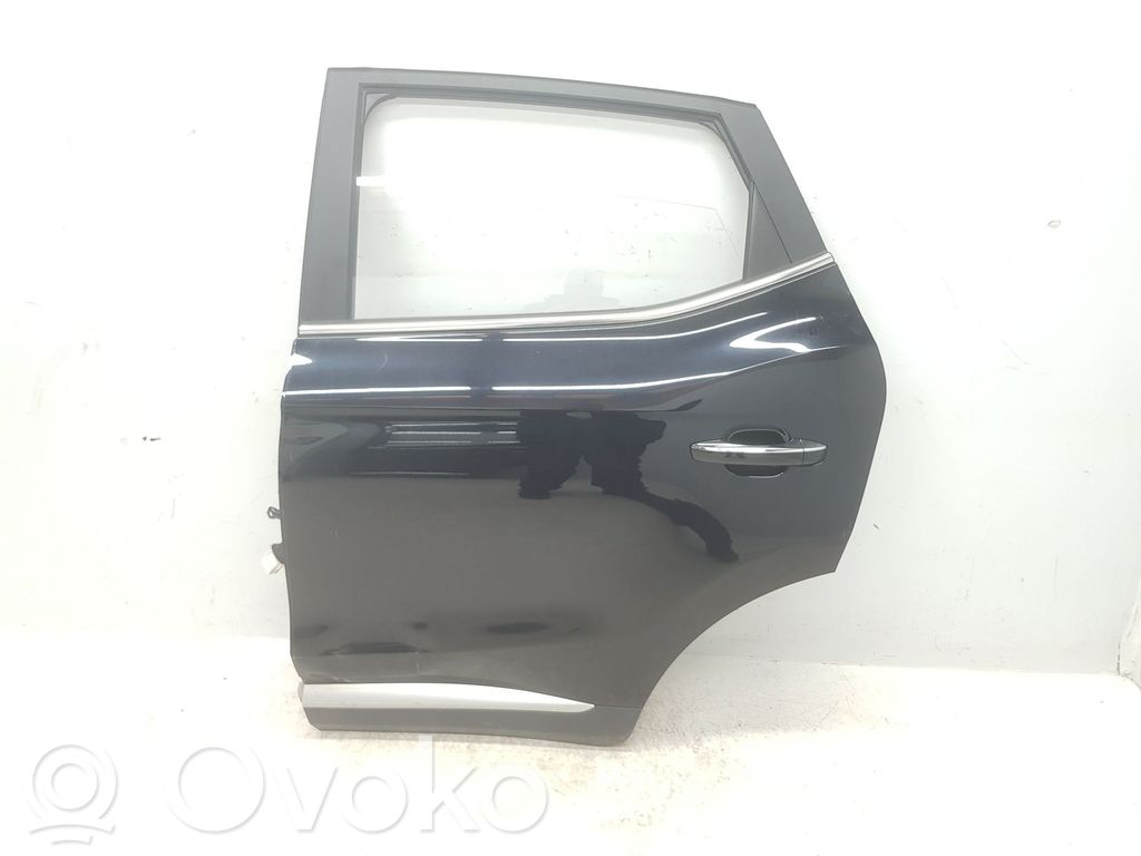 MG ZS Galinės durys 