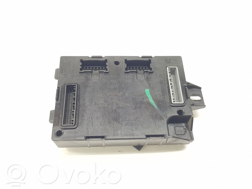 Renault Trafic III (X82) Other control units/modules 