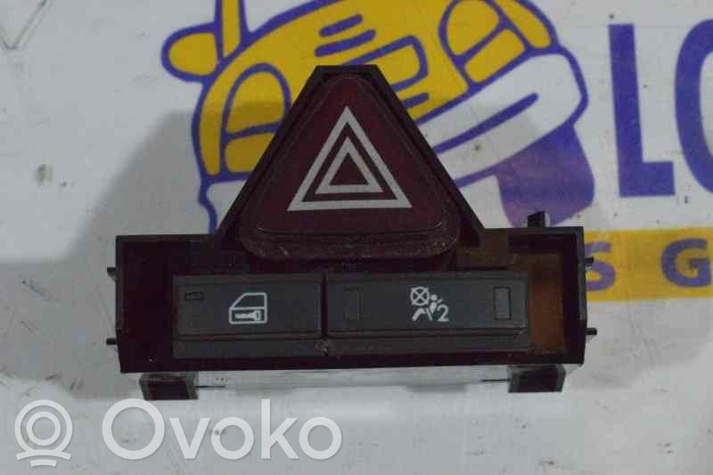 Opel Corsa D Botón interruptor de luz de peligro 