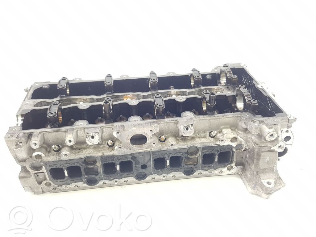 Mercedes-Benz C W204 Engine head 