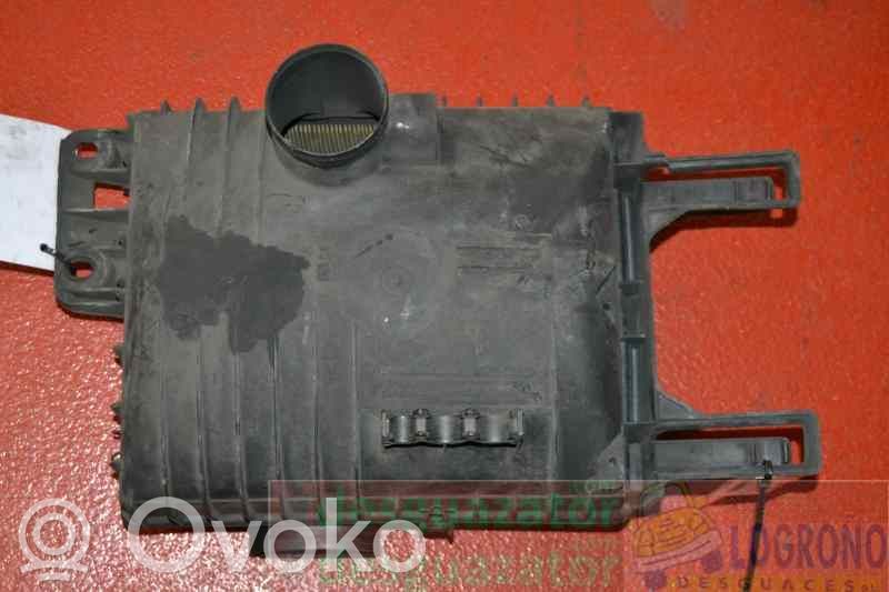 Opel Movano A Cutie filtru aer 