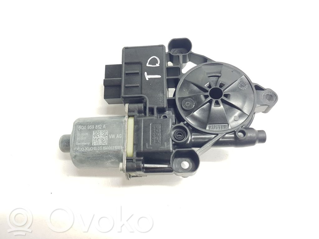 Seat Leon (5F) Motor macara geam ușă spate 