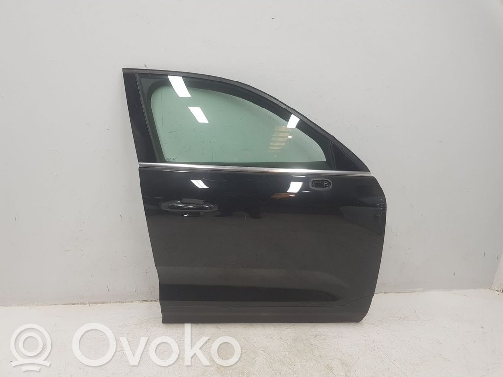 Volvo XC40 Дверь 