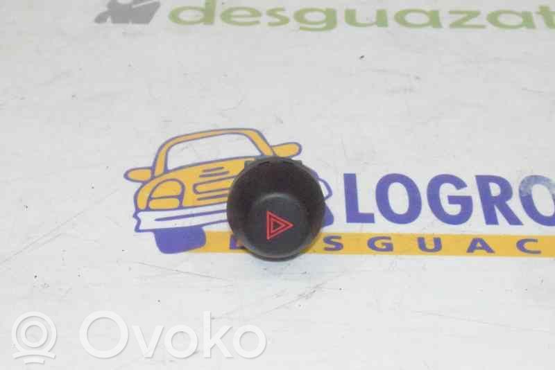 Toyota RAV 4 (XA30) Comutator lumini pericol 