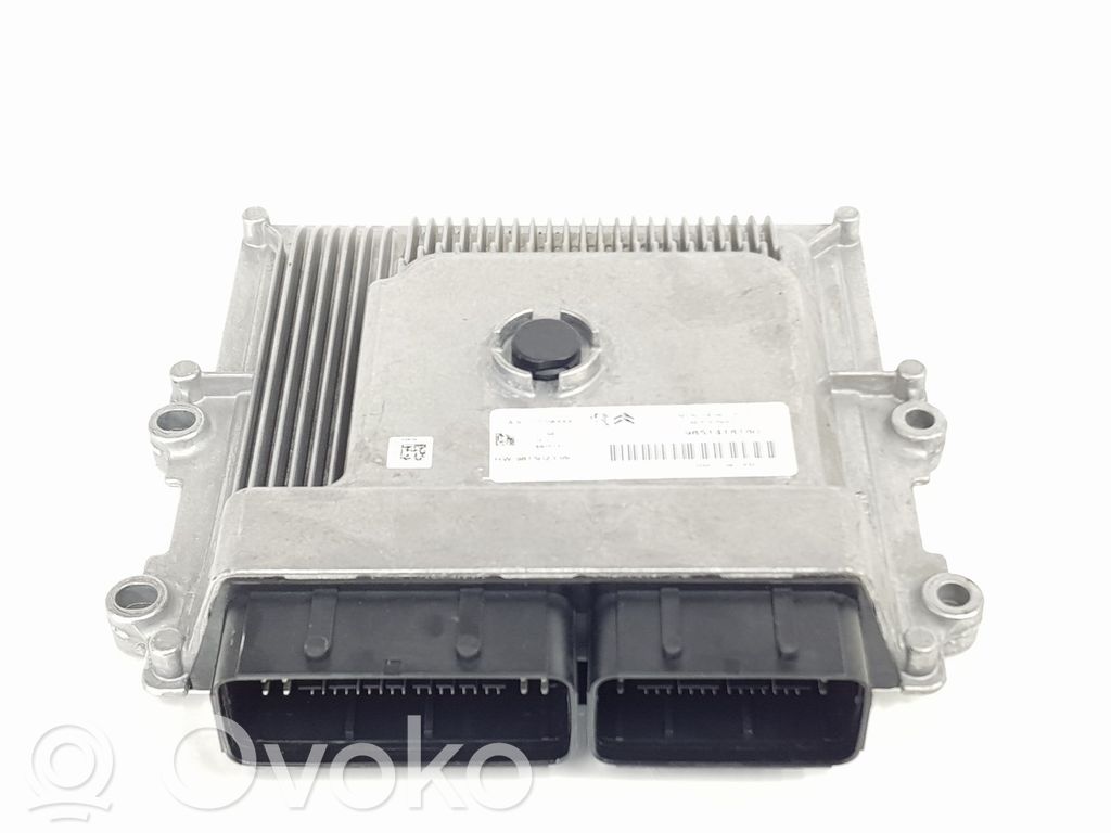Opel Astra L Sterownik / Moduł ECU 