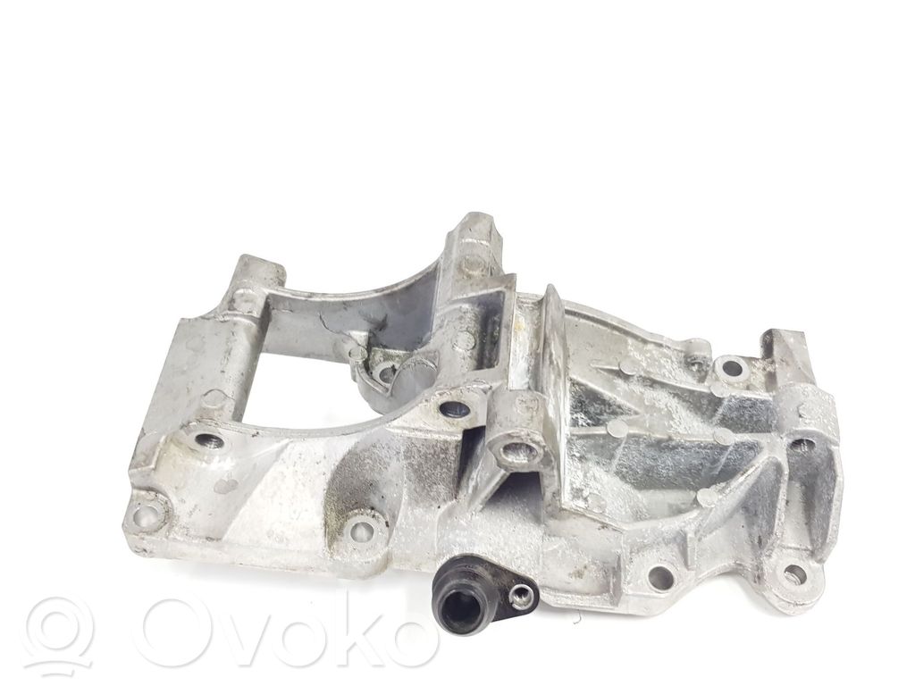 BMW X5 G05 Suport generator/alternator 