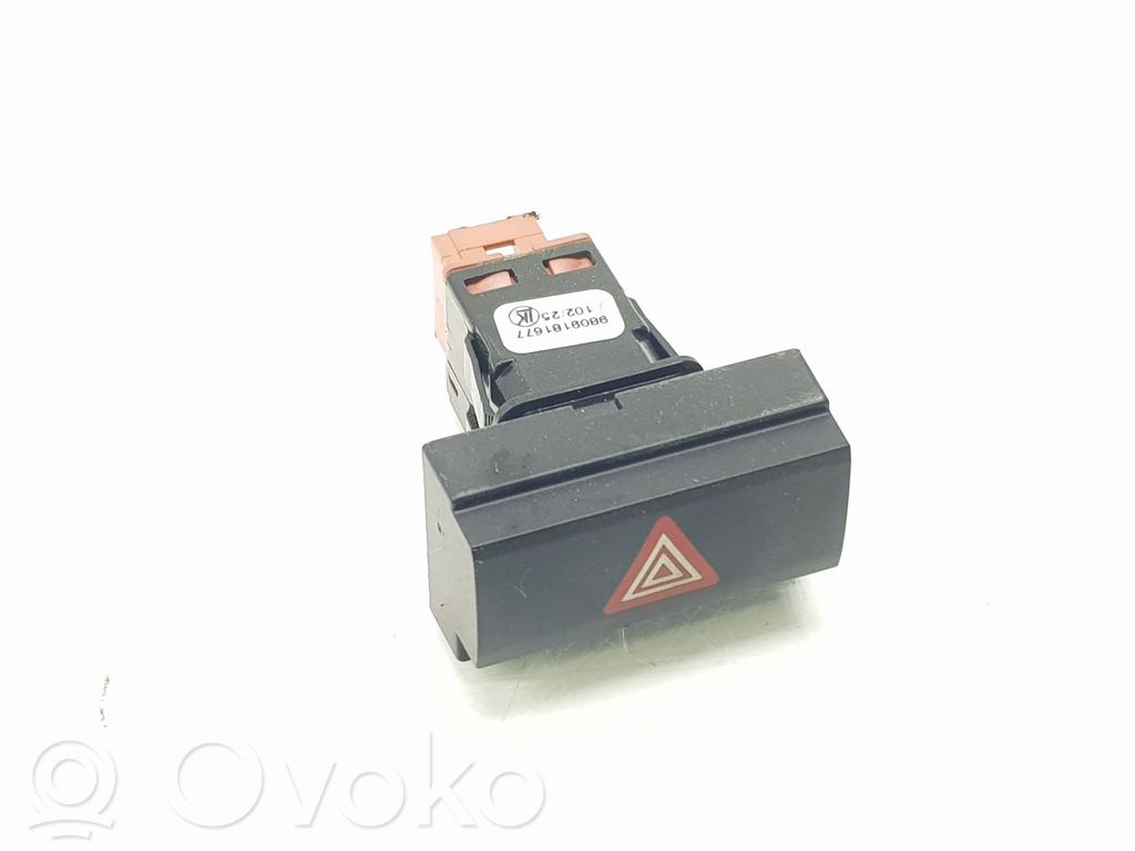 Hätävilkkujen kytkin   9809181677,98091816ZD