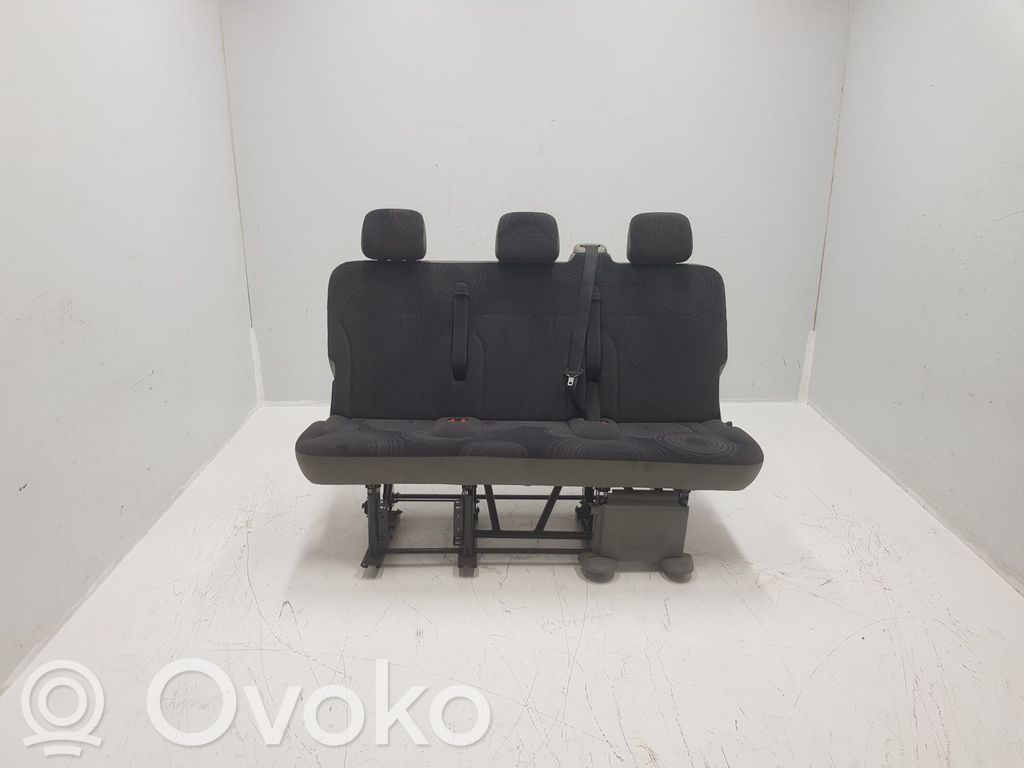 Renault Trafic II (X83) Al treilea rând de scaune 