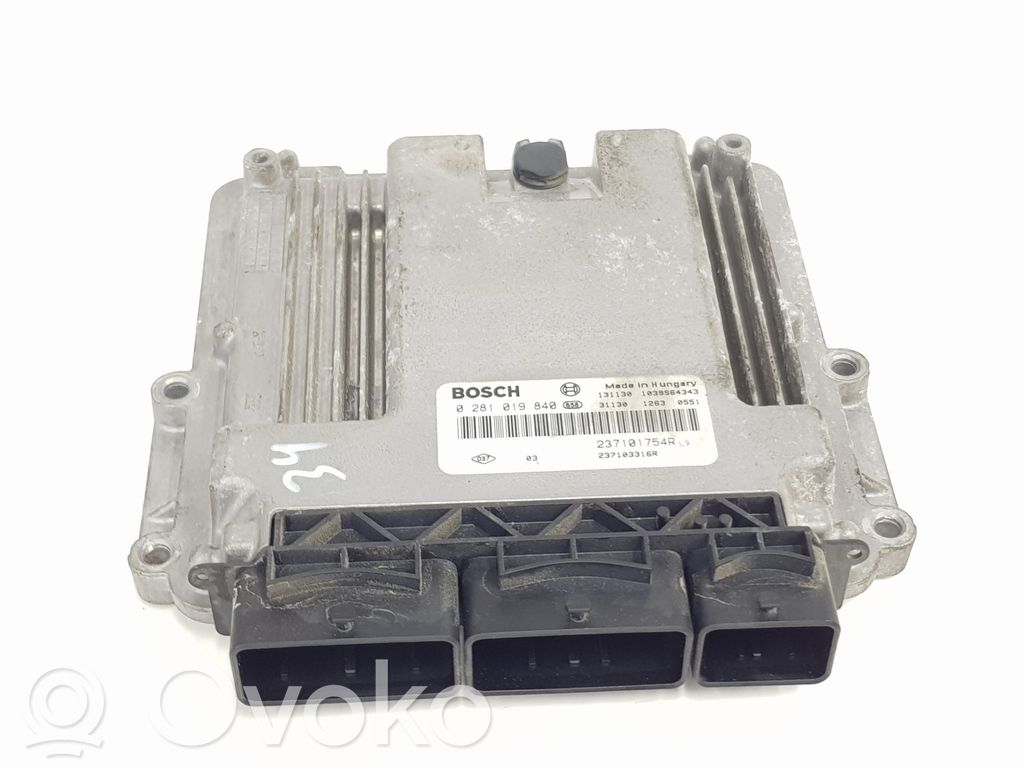 Engine control unit/module   237101754R,237101754R