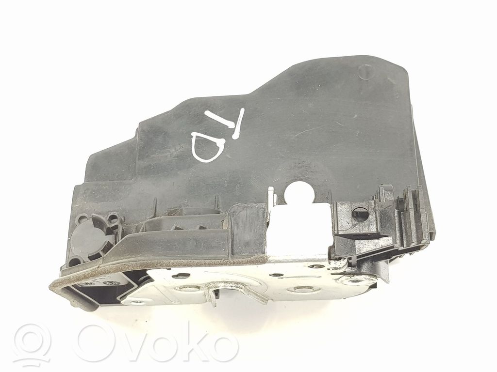 BMW 5 F10 F11 Serratura portiera posteriore 