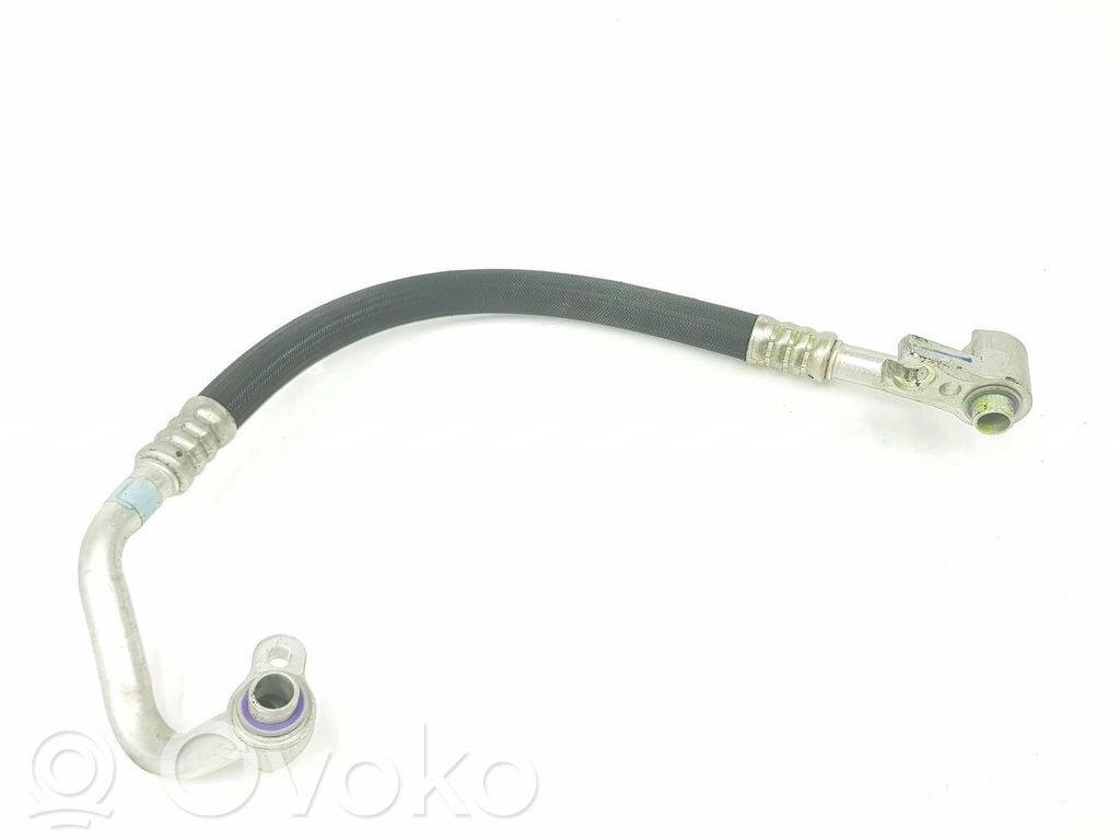 Ilmastointilaitteen putki (A/C)   95131807,42690347