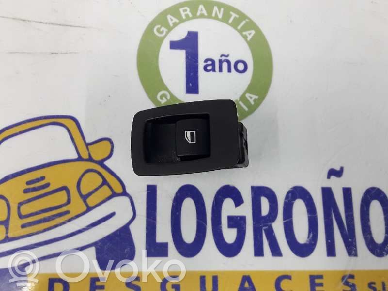 Interruptor del elevalunas eléctrico   61319113773,9113773