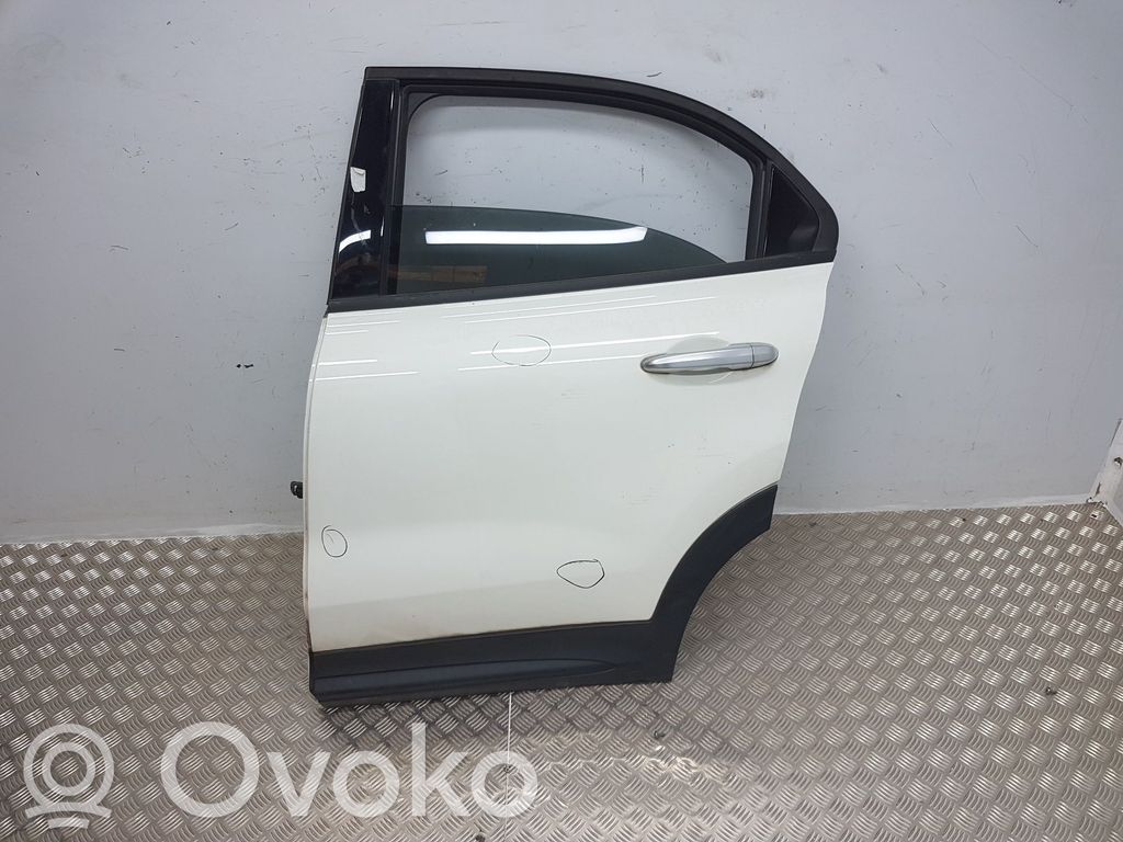 Fiat 500L Takaovi 