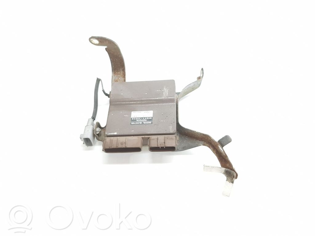 Toyota Land Cruiser (HDJ90) Sonstige Steuergeräte / Module 