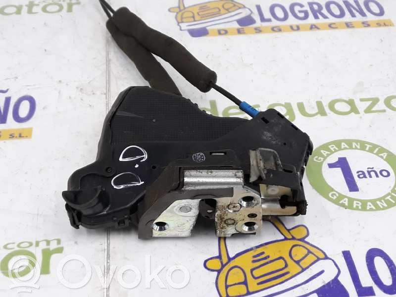 Toyota Land Cruiser (J120) Serrure de porte avant 