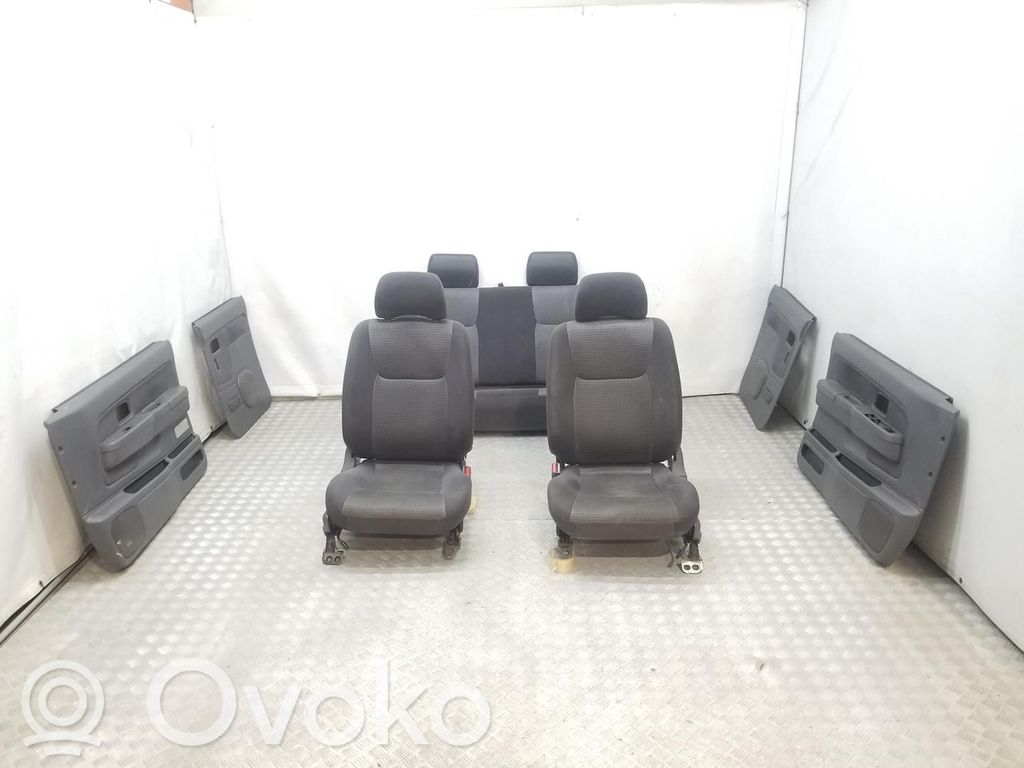 Nissan PickUp Kit siège