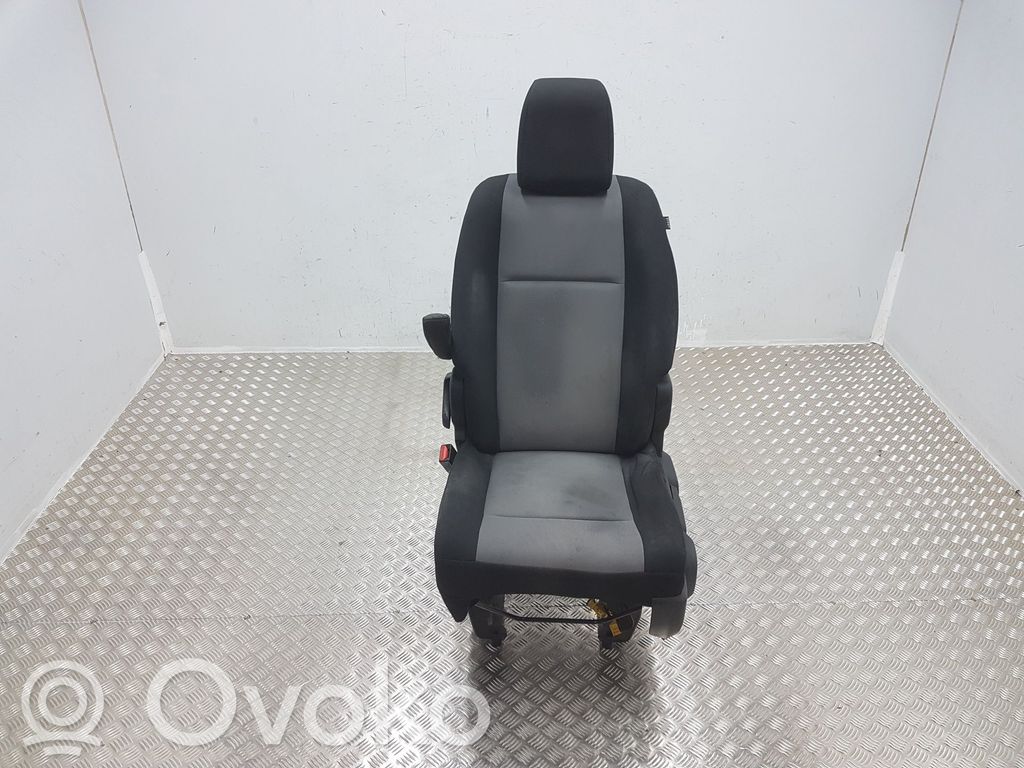 Siège conducteur avant   ENTELA