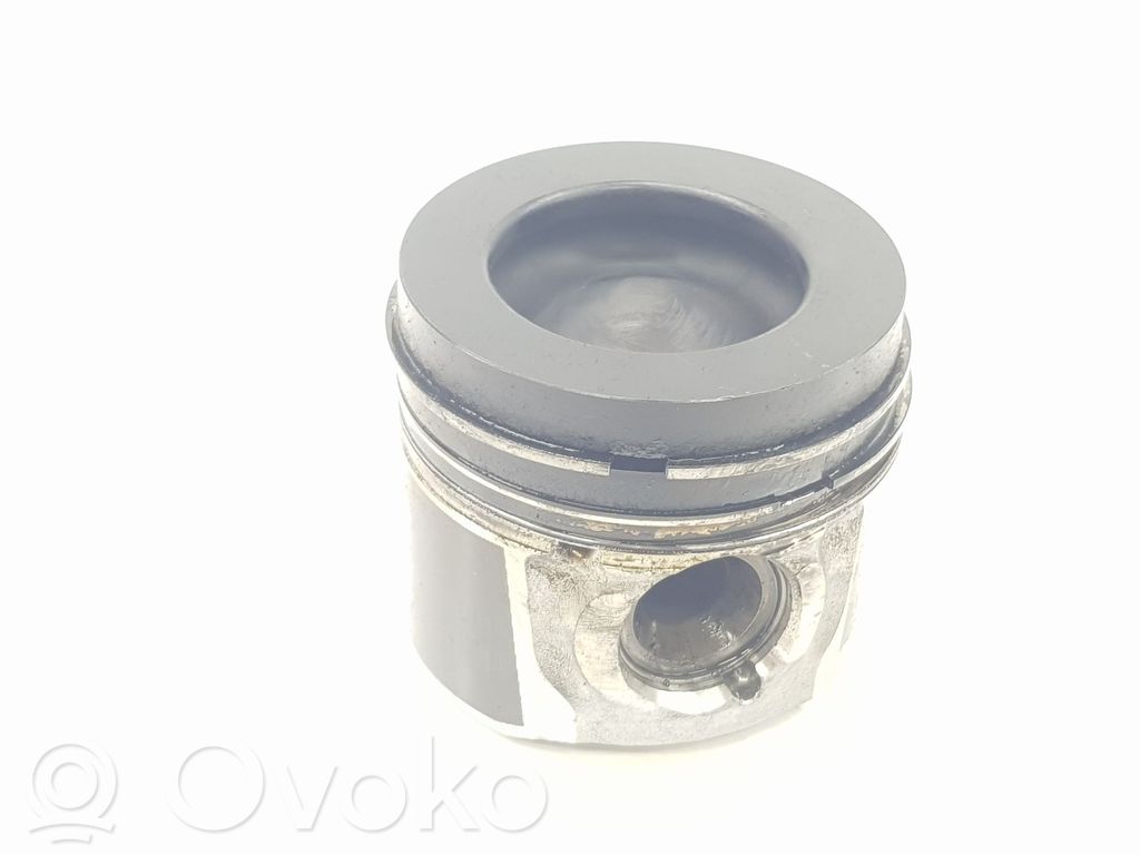 Ford Focus Piston 
