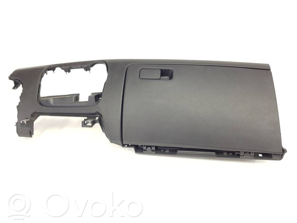KIA Stonic Handschuhfach 