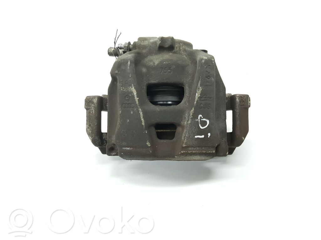 Audi A4 S4 B8 8K Etujarrusatula 