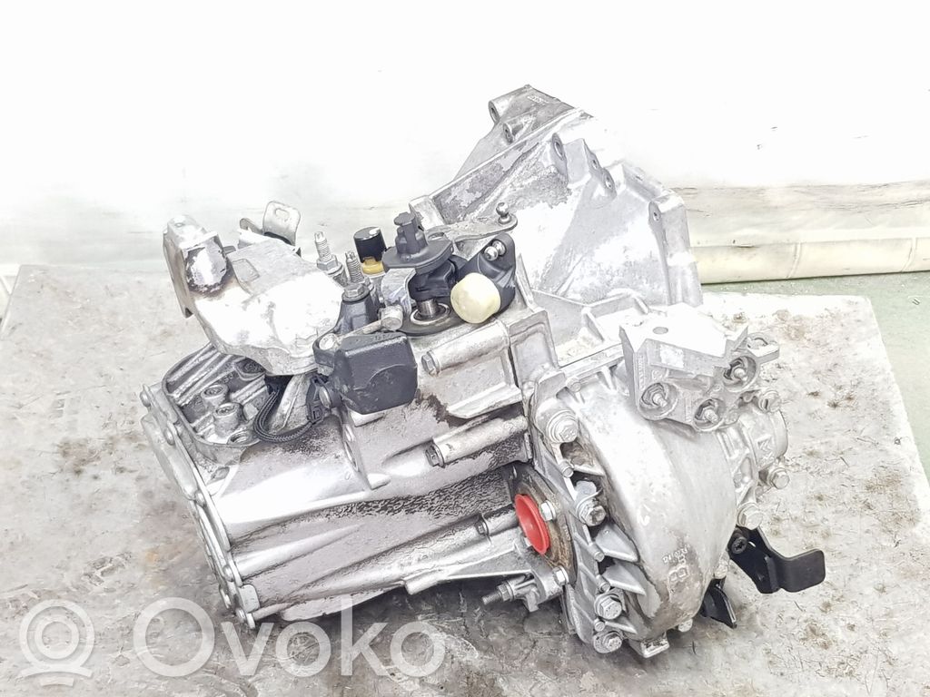 Citroen Jumpy Mechaninė 5 pavarų dėžė 