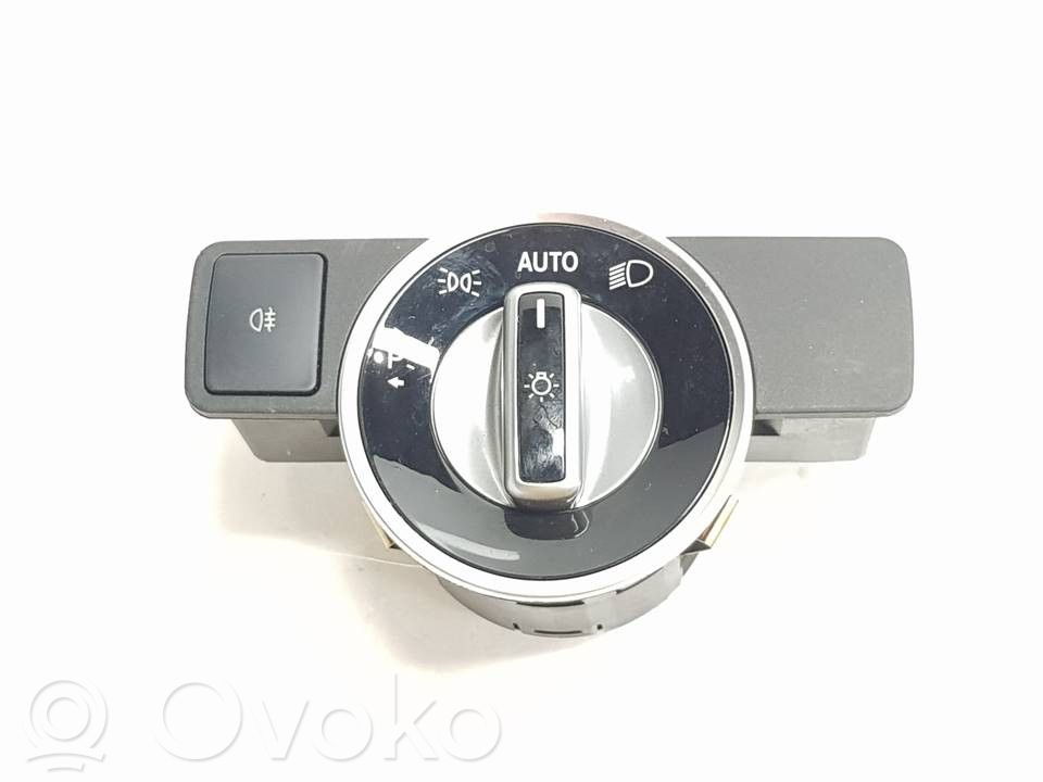 Mercedes-Benz CLA C117 X117 W117 Valokatkaisija