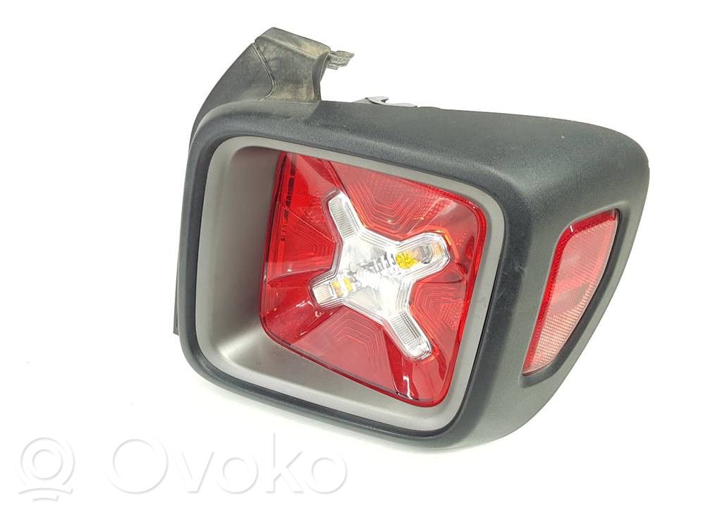 Jeep Renegade Lampa tylna