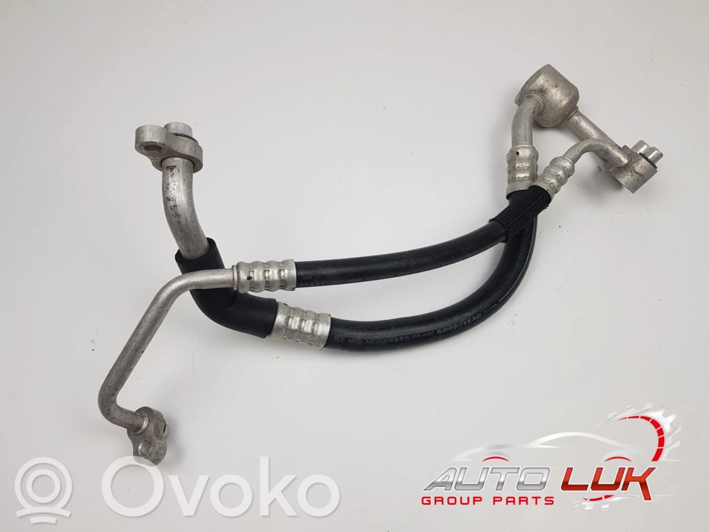 Opel Astra J Ilmastointilaitteen putki (A/C) 
