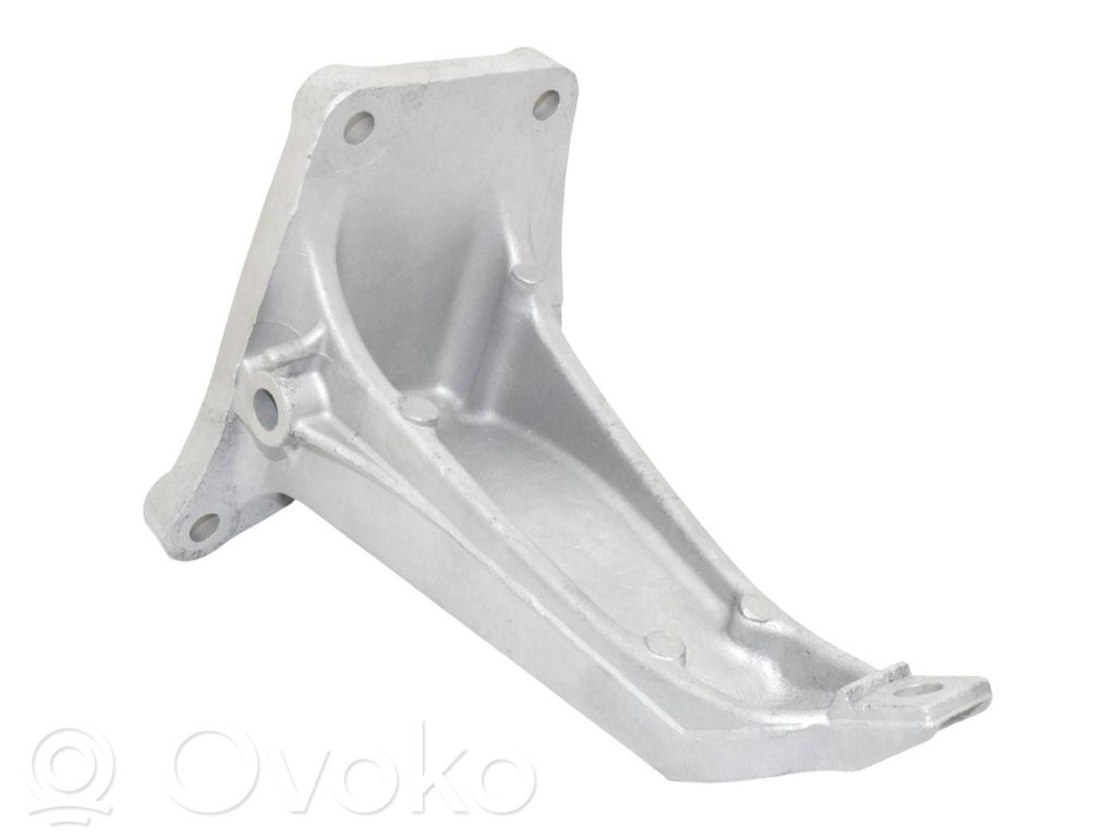 BMW 3 E30 Engine mounting bracket 