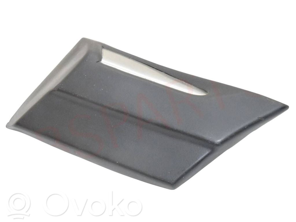 BMW 7 E32 Rivestimento modanatura parafango posteriore 