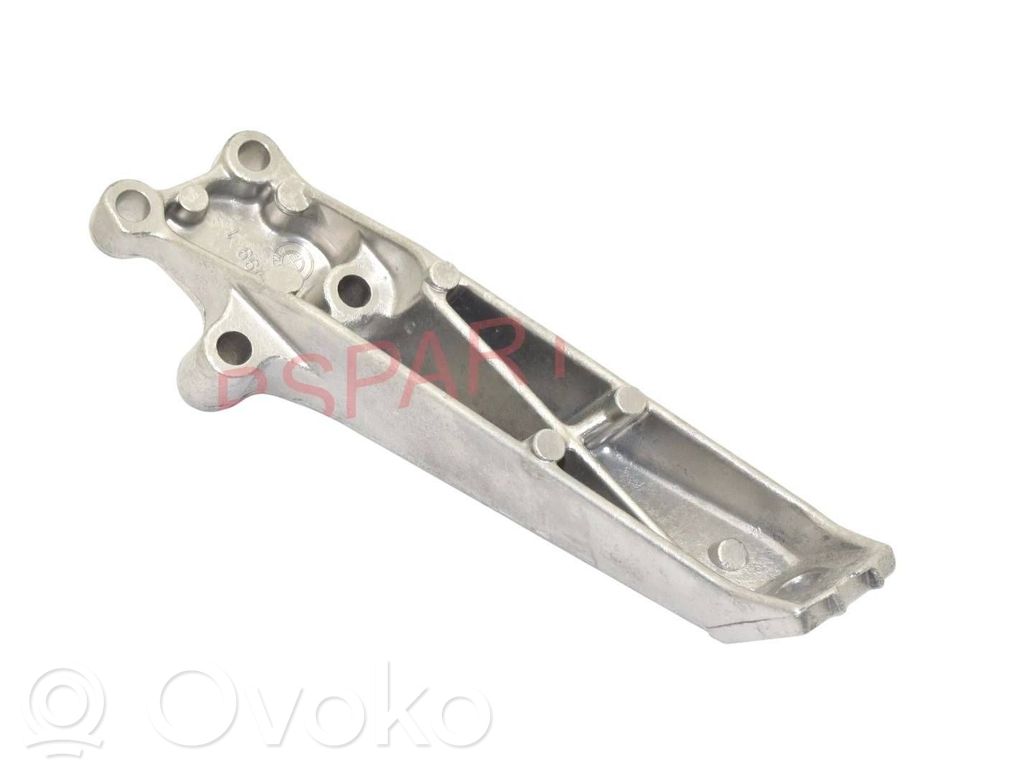 BMW 3 E30 Engine mounting bracket 