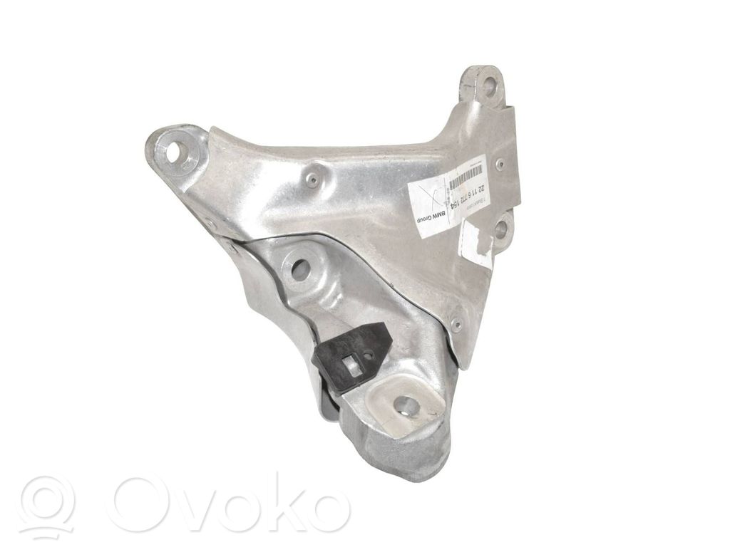 BMW 3 E90 E91 Engine mounting bracket 
