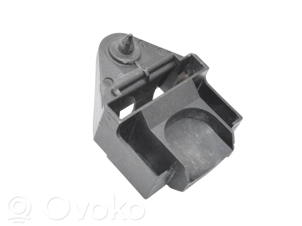 BMW 3 E36 Radiator mount bracket 