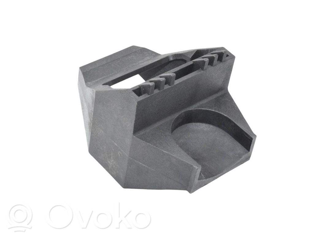 Radiator mount bracket   1436264,17111436264