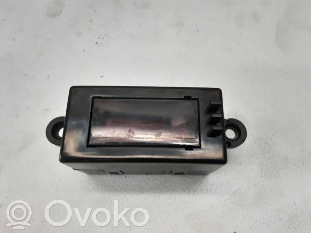 KIA Sorento Clock 