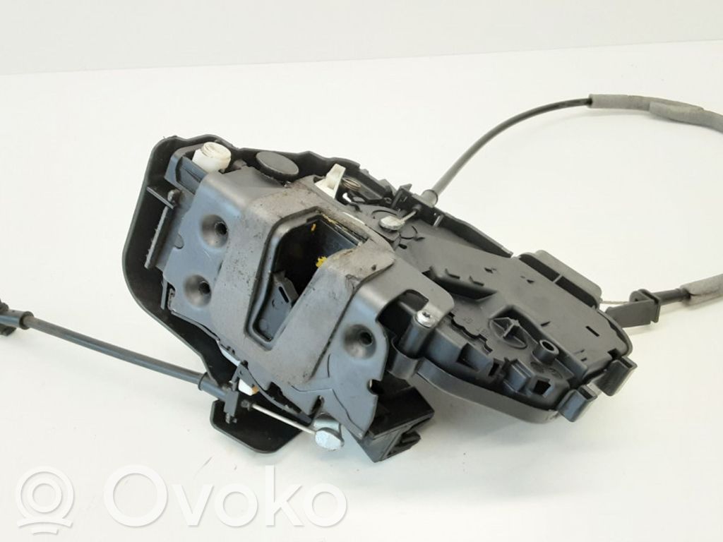 Ford Galaxy Aizmugurē slēdzene 