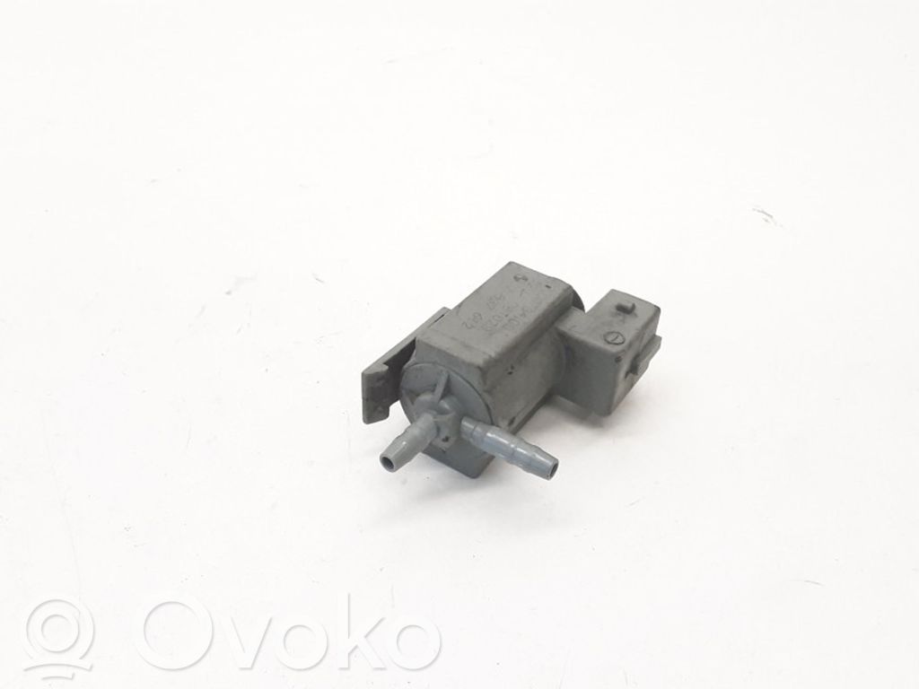 Vakuuminis vožtuvas   70078400,7537612