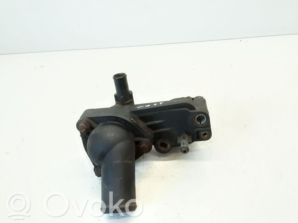 Ford Mondeo MK IV Termostaatin kotelo 