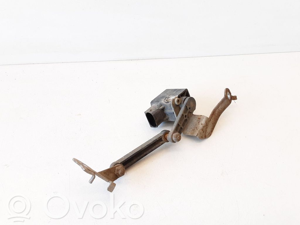 Ajovalon korkeusanturi   6784694