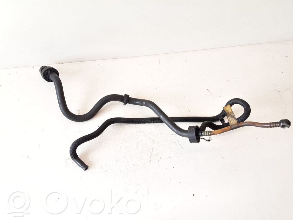 BMW 3 E90 E91 Caurule (-es) / šļūtene (-es) 