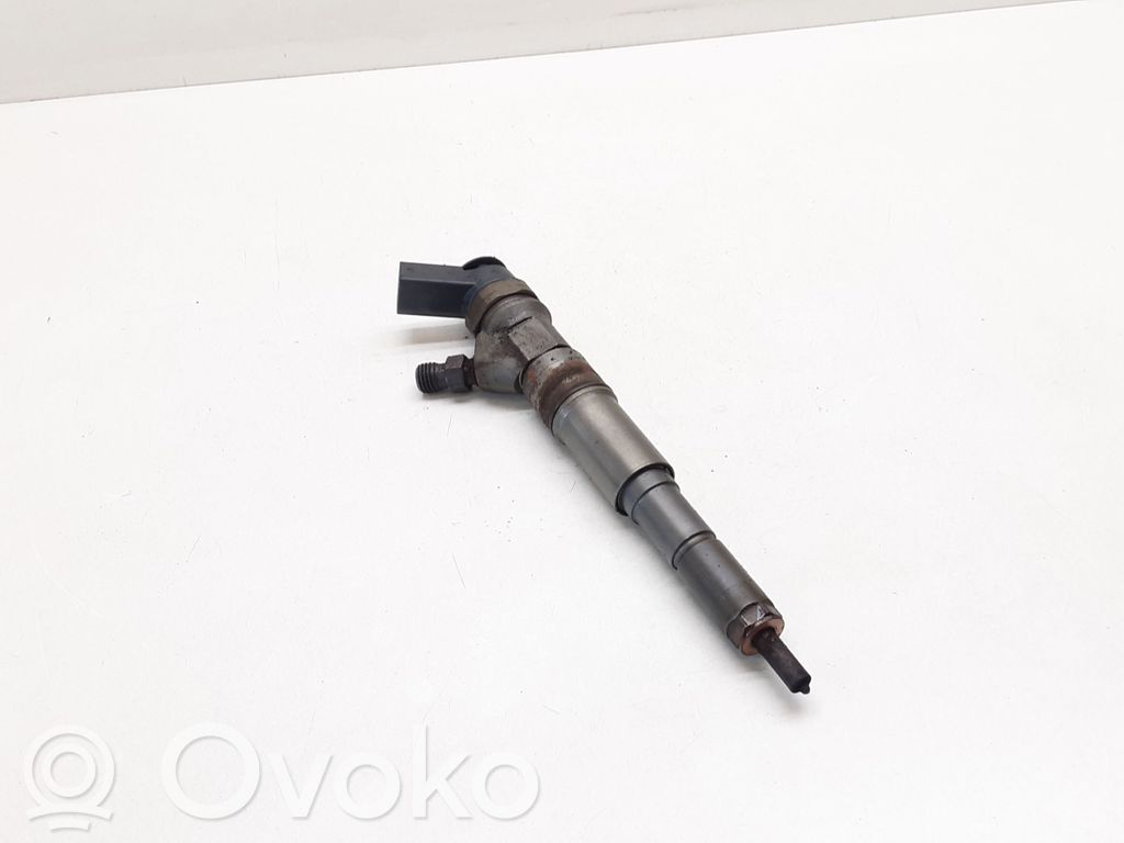 Inyector de combustible   7794435,0445110209