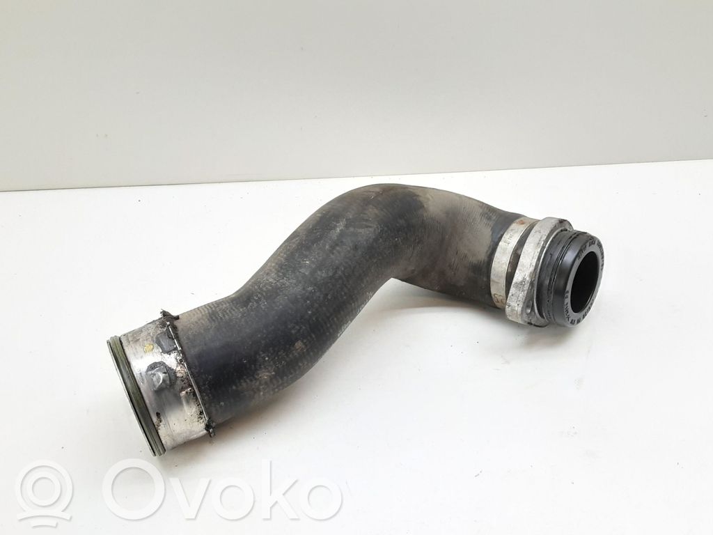 Intercooler hose/pipe   7800967